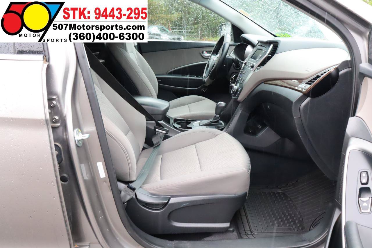 Used 2017 Hyundai Santa Fe Sport FWD image 21