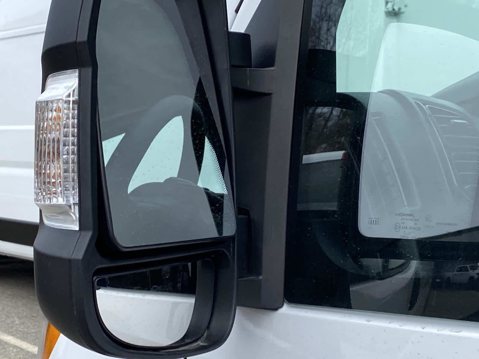 Used 2025 RAM ProMaster 2500 w/ Convenience Group FWD image 31