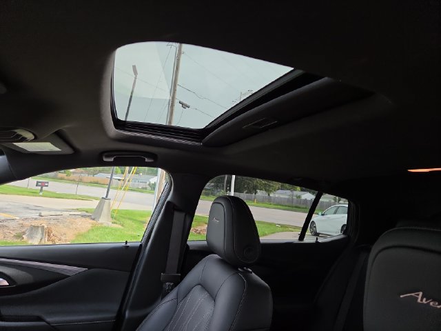 Used 2024 Buick Envista Avenir FWD image 25