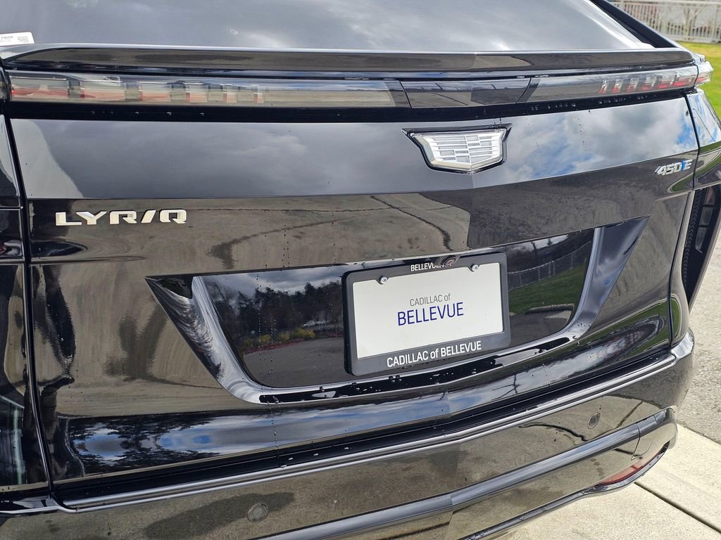 Used 2025 Cadillac Lyriq Sport image 14