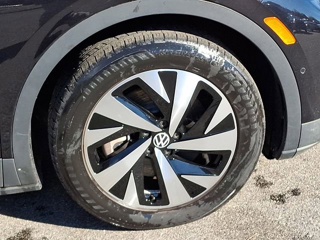 Used 2024 Volkswagen ID.4 2WD image 10