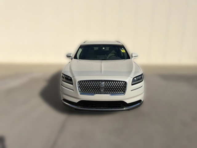 Used 2022 Lincoln Nautilus FWD w/ Premium Package image 13