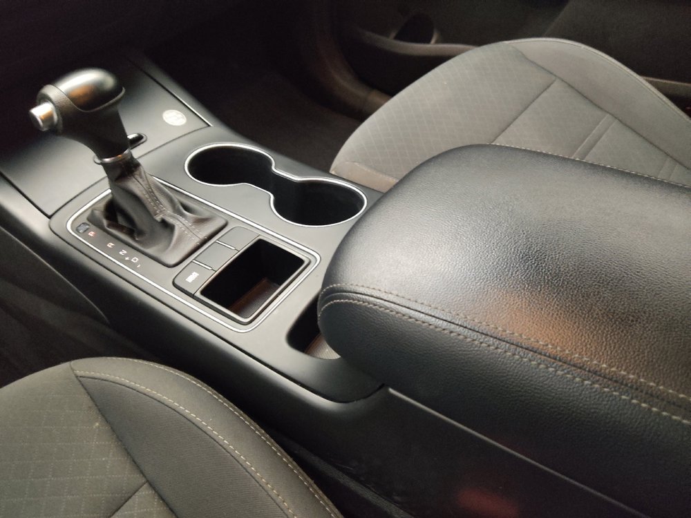 Used 2018 Kia Sorento LX image 26