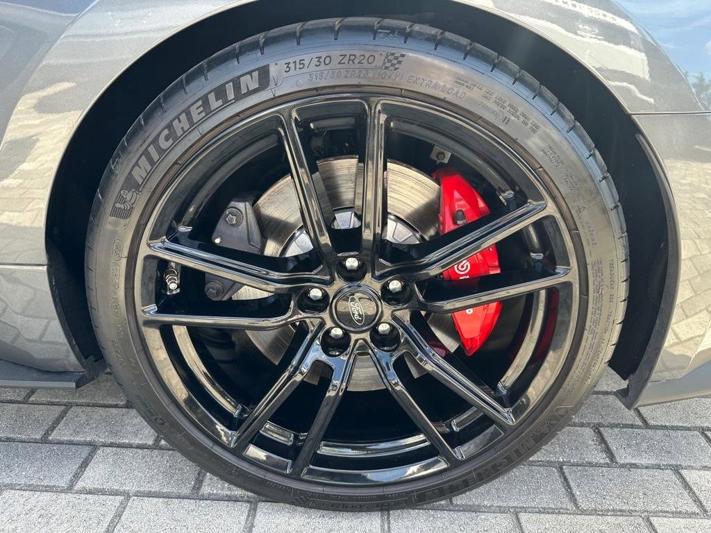 Used 2021 Ford Mustang Shelby GT500 w/ Technology Package image 31