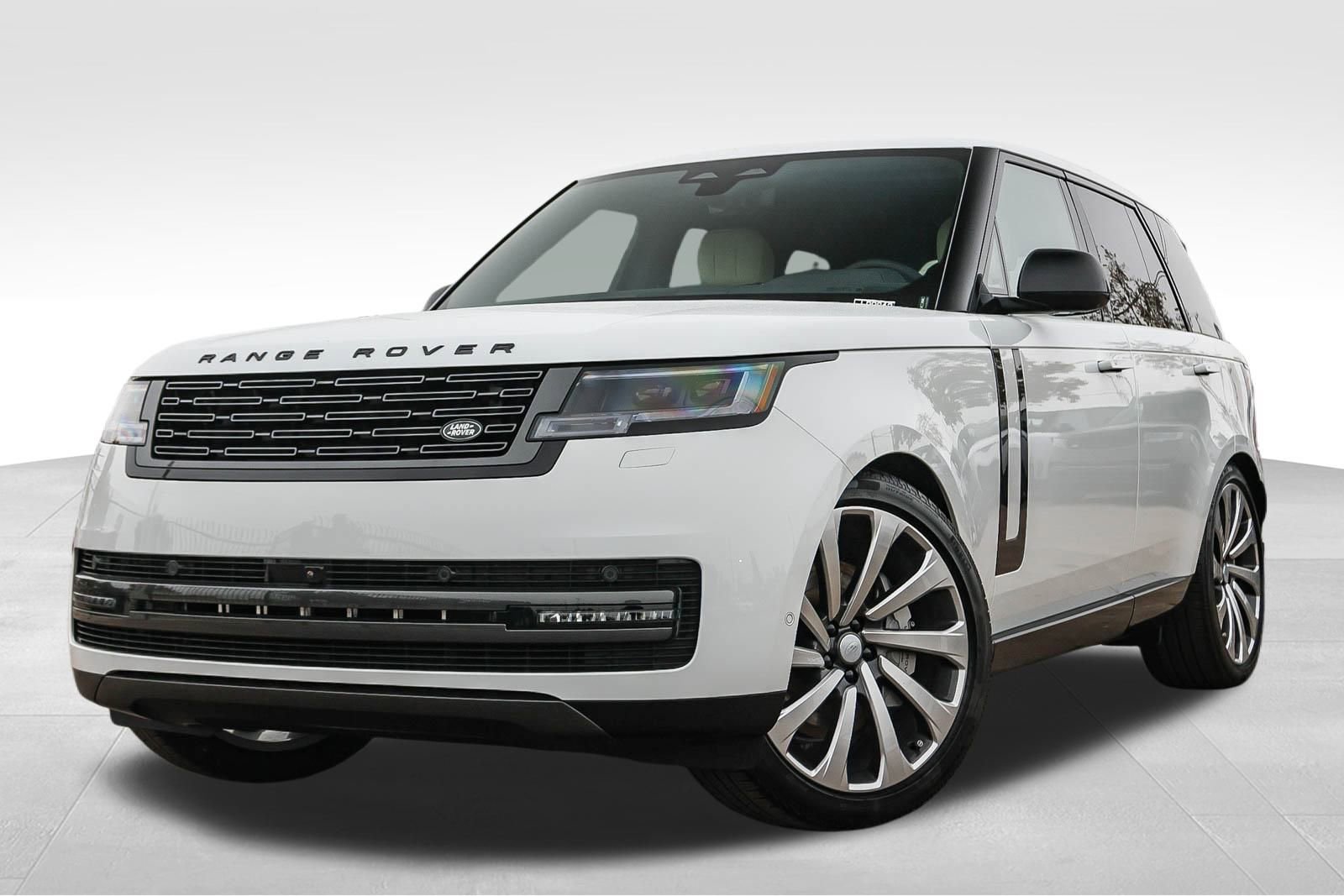 New 2025 Land Rover Range Rover SE