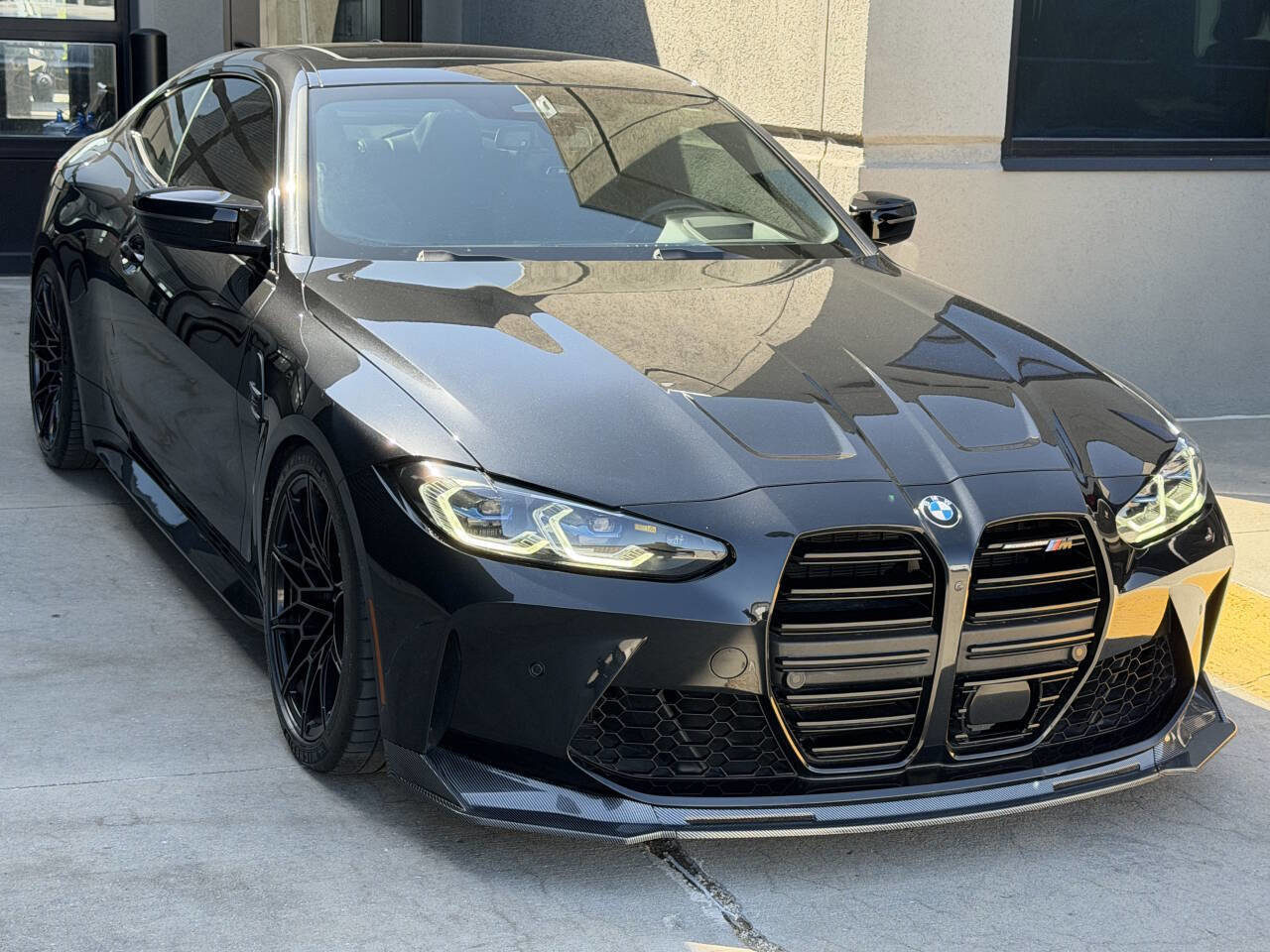 Used 2021 BMW M4 Competition w/ Executive Package RWD image 8