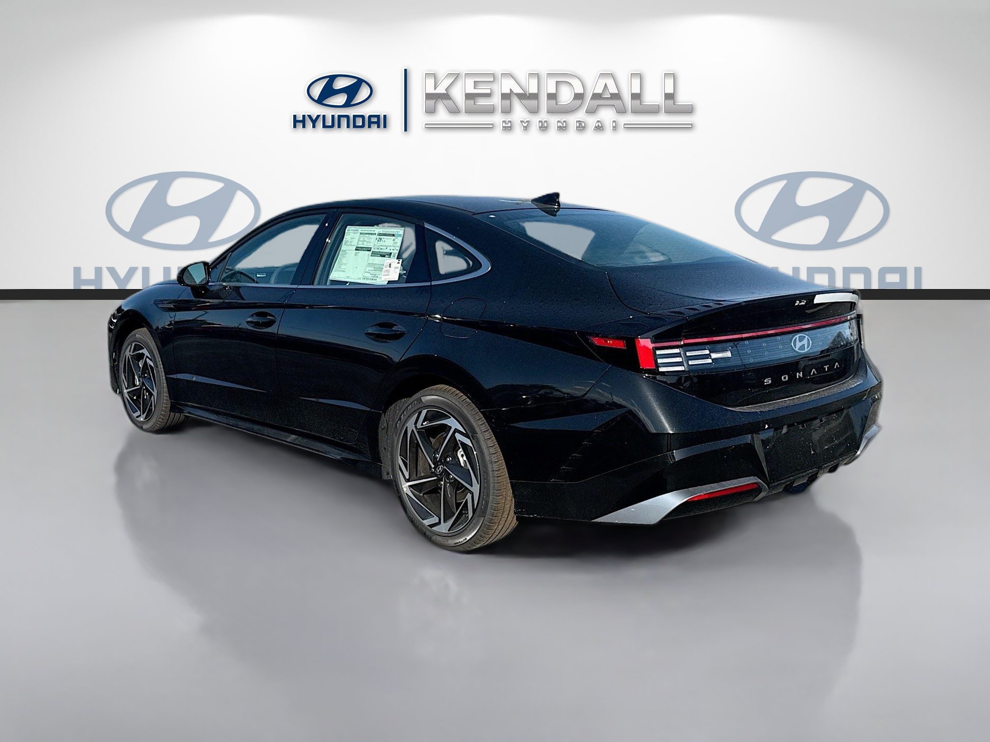 Certified 2026 Hyundai Sonata SEL FWD image 2