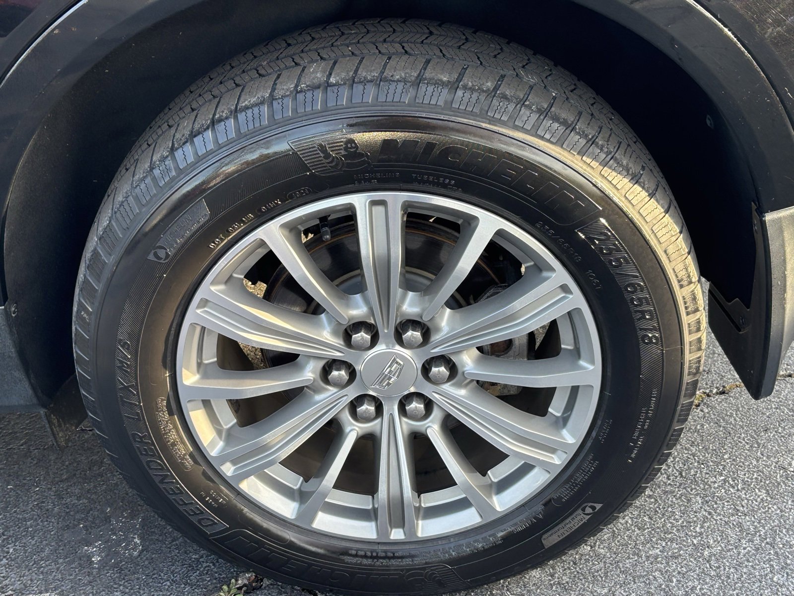 Used 2017 Cadillac XT5 Luxury w/ Driver Awareness Package image 12