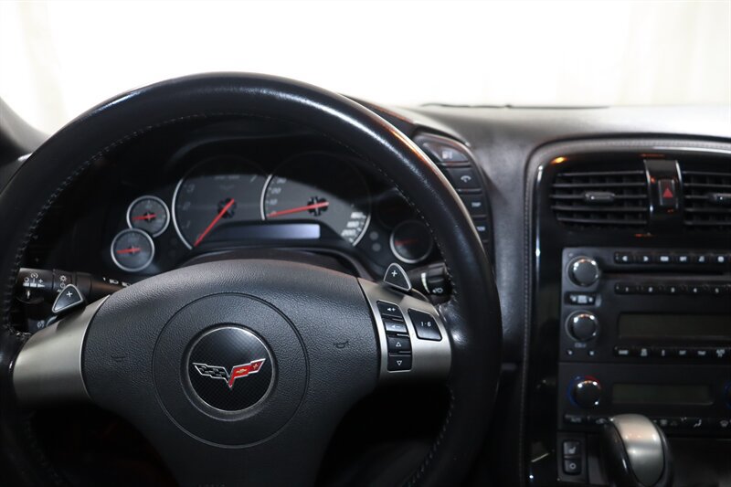 Used 2008 Chevrolet Corvette Coupe w/ Preferred Equipment Group RWD image 7