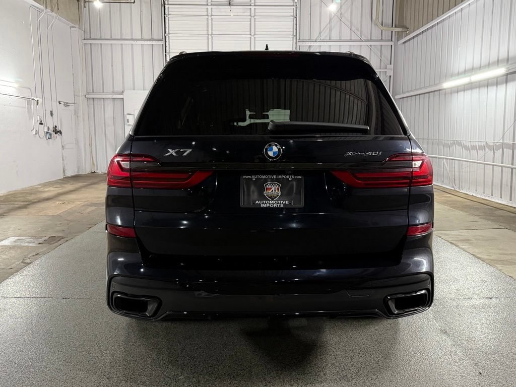 Used 2022 BMW X7 xDrive40i w/ M Sport Package AWD/4WD image 10