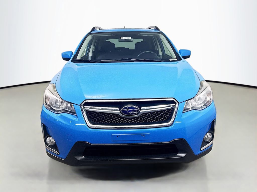 Used 2016 Subaru Crosstrek 2.0i Premium w/ Moonroof Package image 2