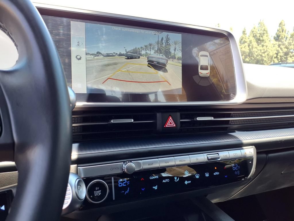 Used 2024 Hyundai Ioniq 6 SE RWD image 19