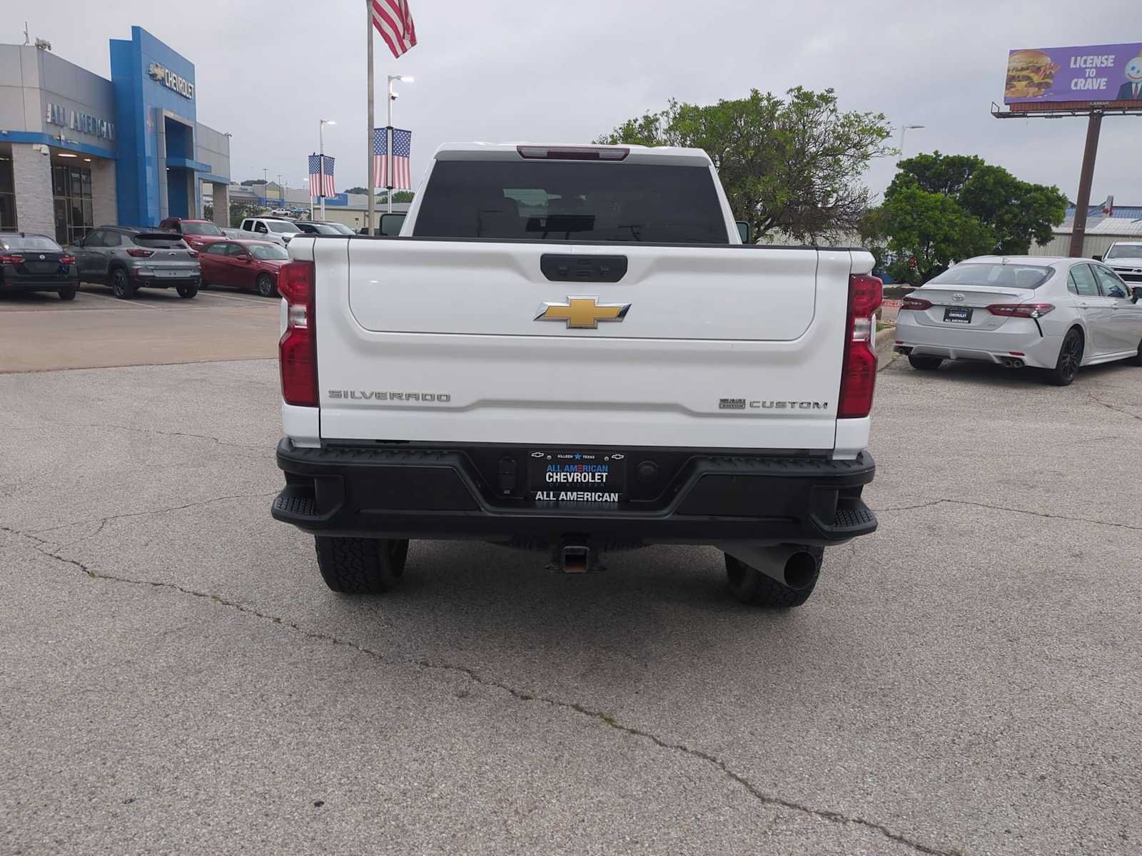 Used 2023 Chevrolet Silverado 2500 Custom w/ Custom Value Package AWD/4WD image 7