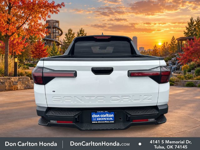 Used 2024 Hyundai Santa Cruz SE FWD image 5
