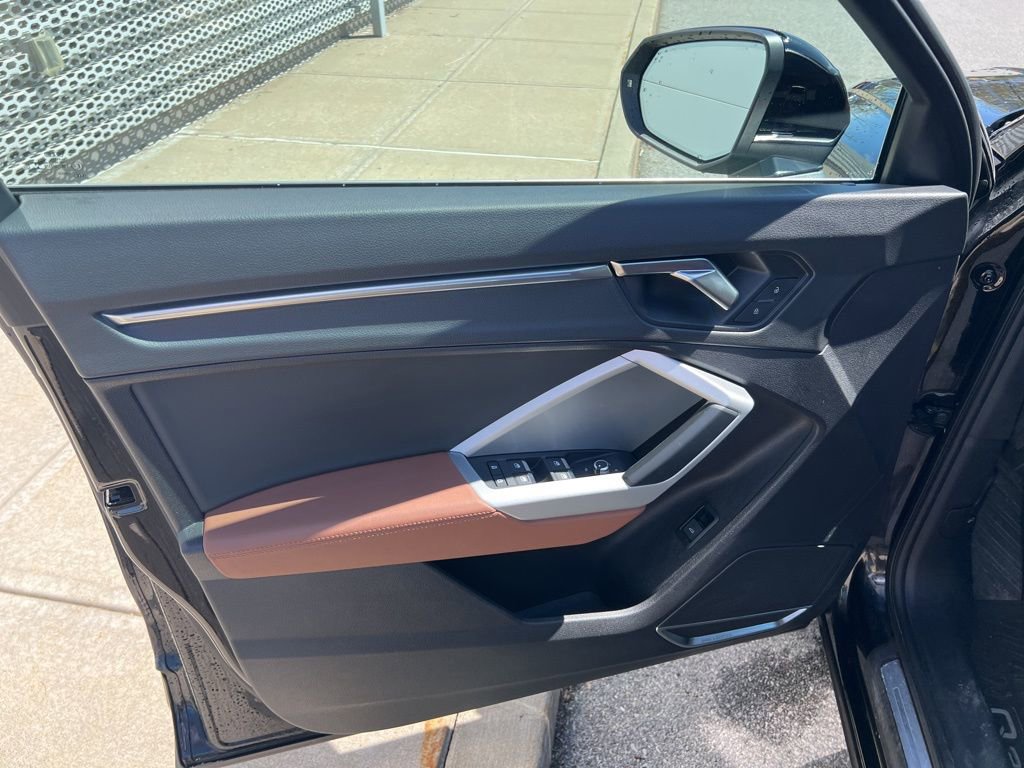 Used 2020 Audi Q3 2.0T Prestige w/ Prestige Package image 53