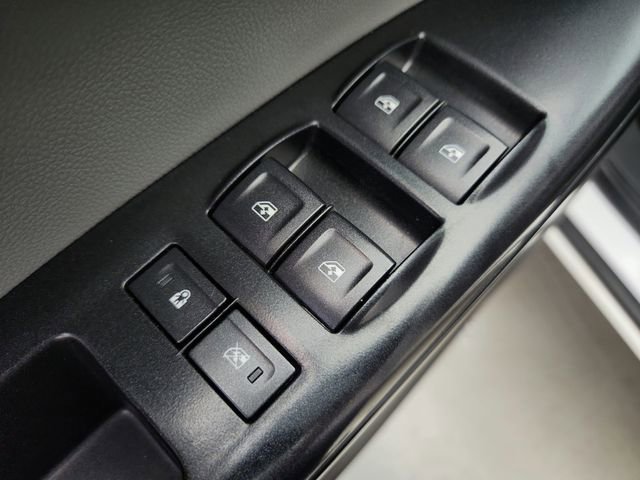 Used 2016 Chevrolet Colorado W/T image 16