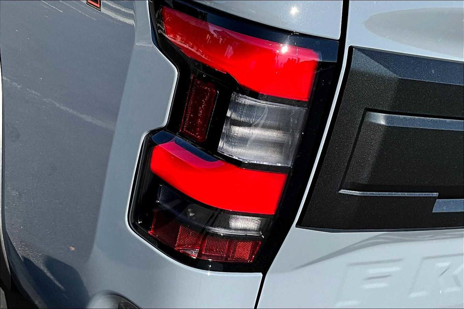 New 2026 Nissan Frontier PRO-4X image 14