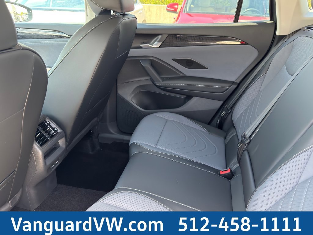 New 2026 Volkswagen Tiguan SE FWD image 27