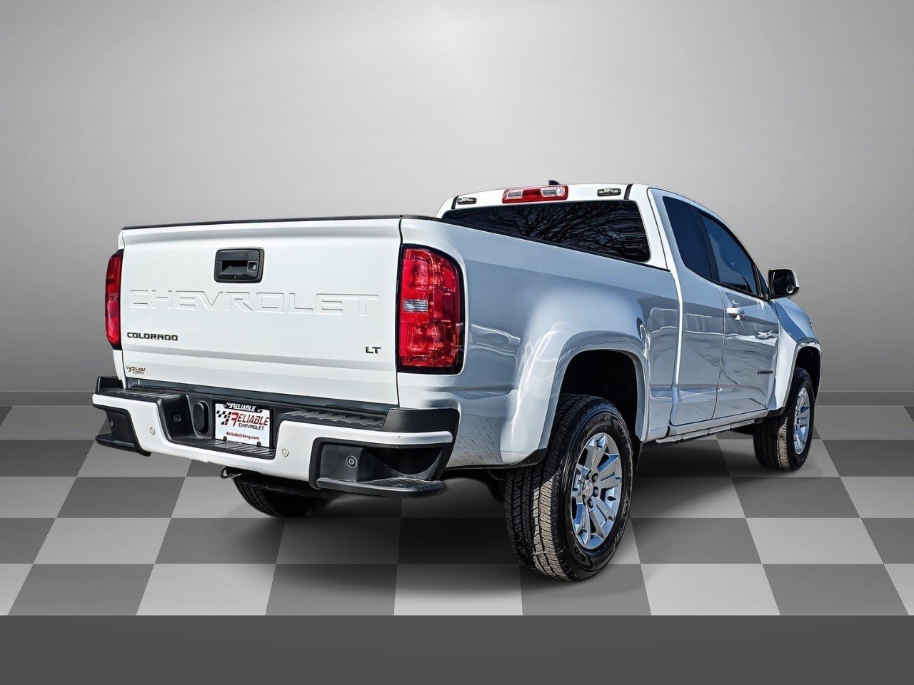 Certified 2022 Chevrolet Colorado LT w/ Fleet Safety Package image 5