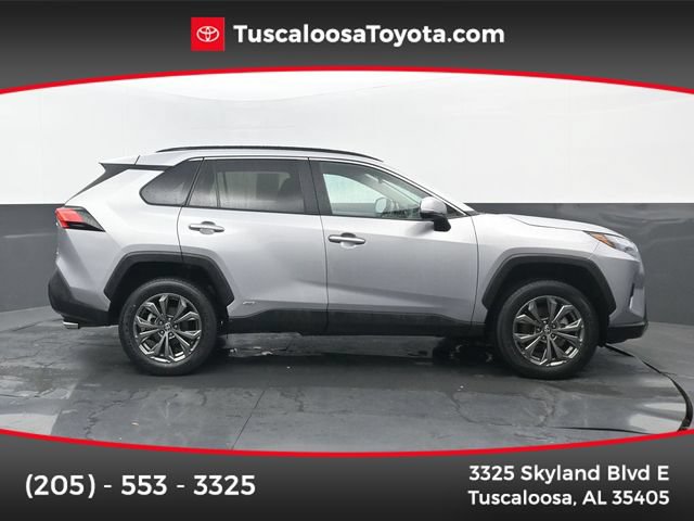 Used 2022 Toyota RAV4 XLE Premium AWD/4WD image 1