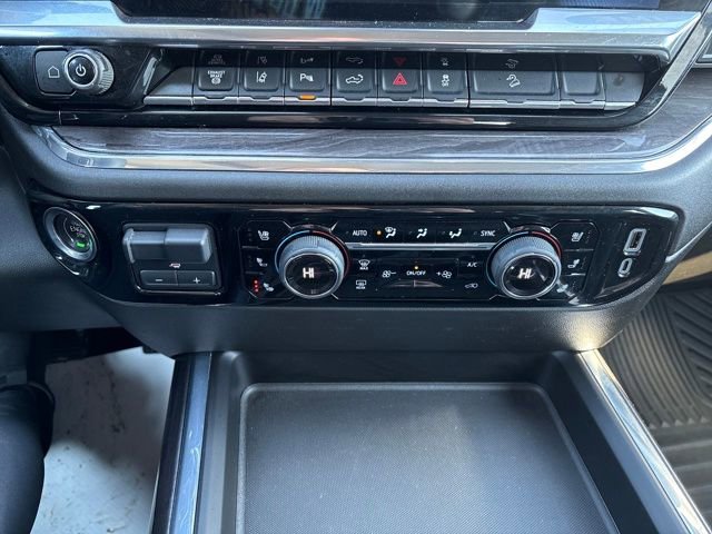 Used 2024 Chevrolet Silverado 2500 LTZ w/ LTZ Plus Package image 21