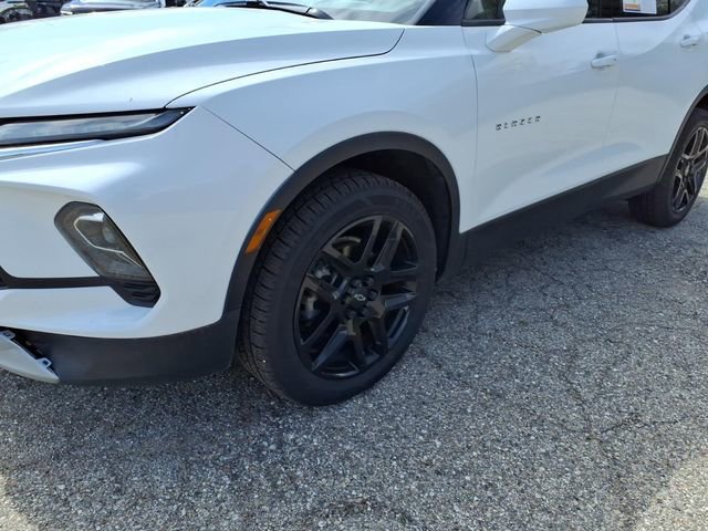 Certified 2023 Chevrolet Blazer LT w/ Convenience Package FWD image 4