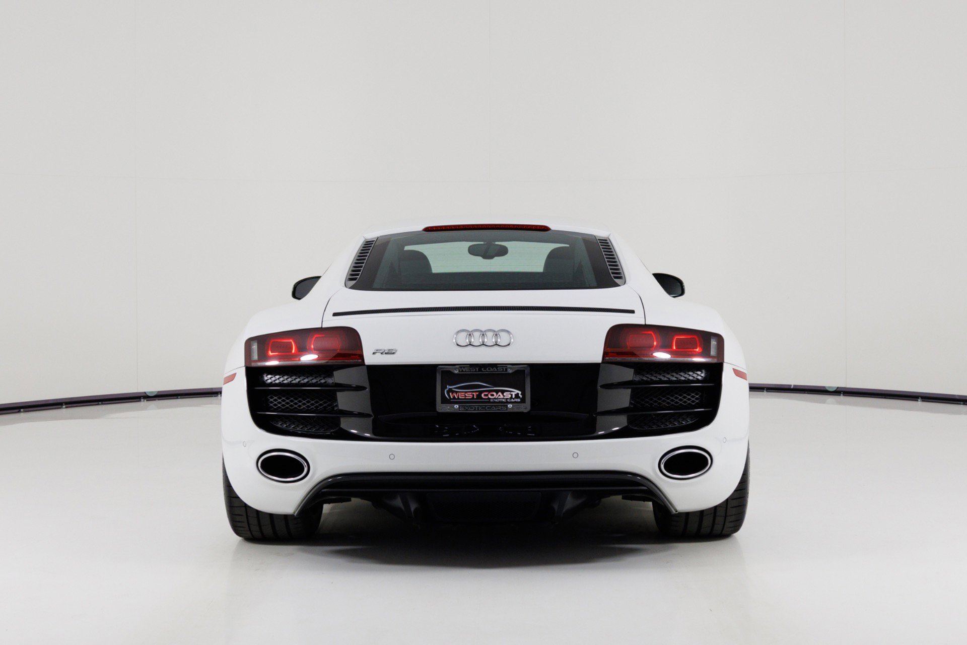 Used 2012 Audi R8 V10 AWD/4WD image 4