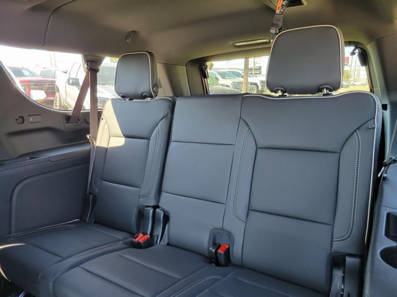 New 2026 GMC Yukon XL Elevation w/ Elevation Premium Package image 28