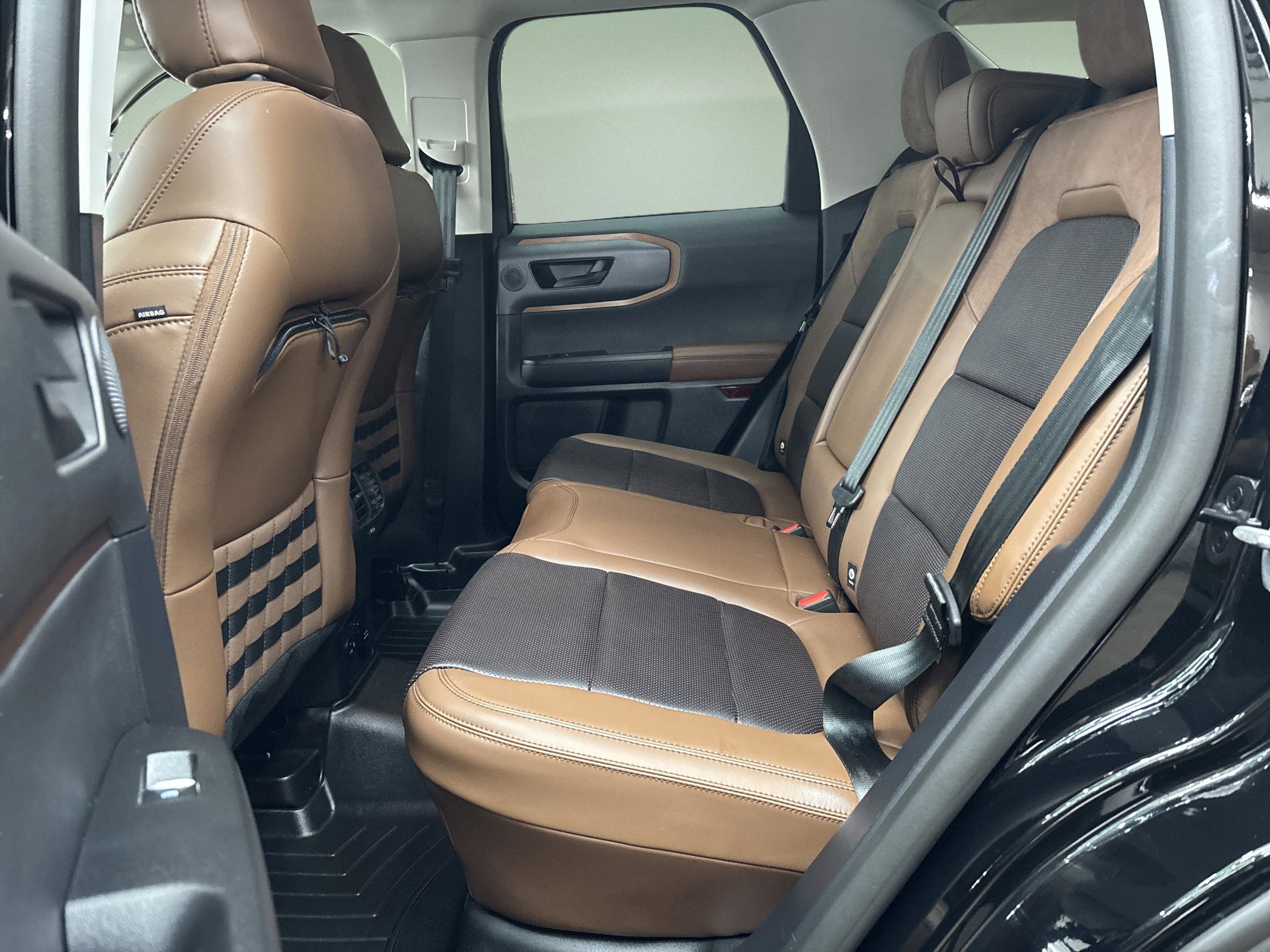 Used 2024 Ford Bronco Sport Badlands w/ Premium Package image 17