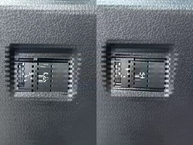 Used 2024 Toyota RAV4 XLE image 24