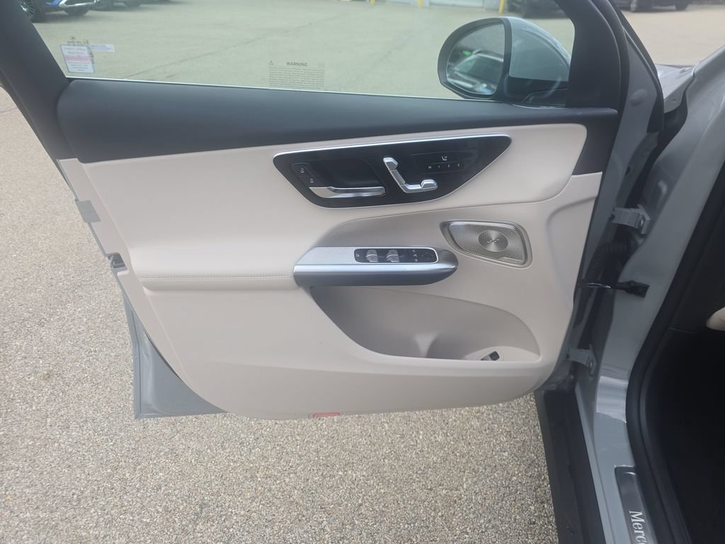 New 2026 Mercedes-Benz GLC 300 4MATIC image 10
