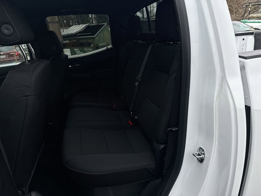 New 2025 Chevrolet Colorado LT RWD image 29