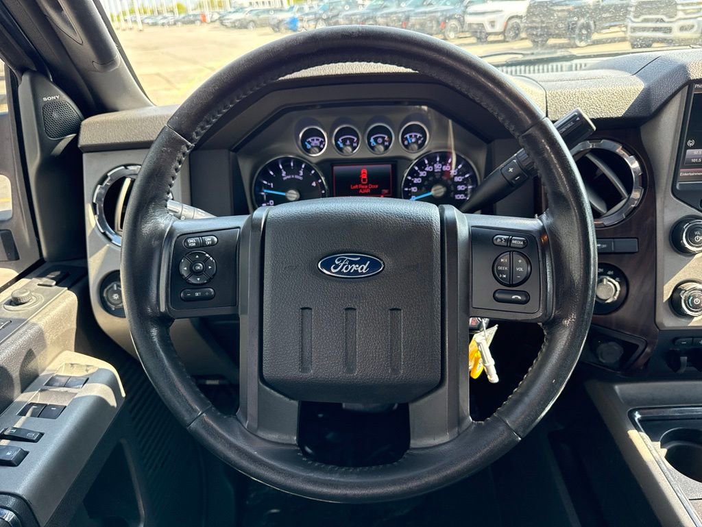 Used 2016 Ford F250 Lariat w/ Lariat Ultimate Package AWD/4WD image 25
