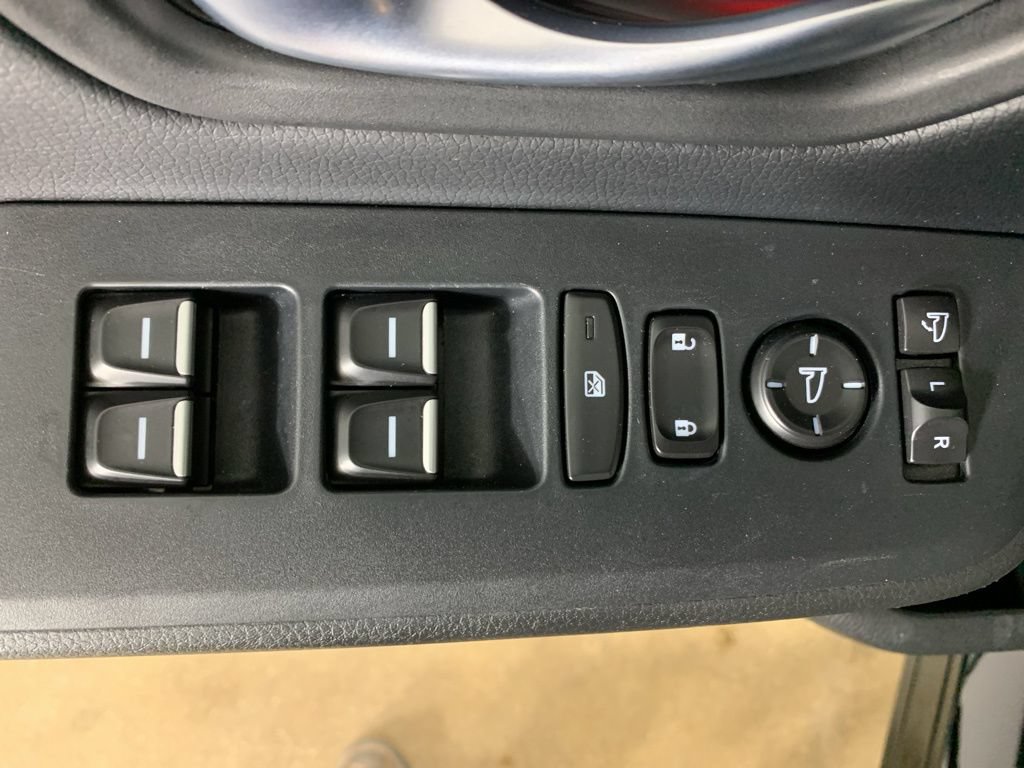 Used 2025 Honda Pilot Black Edition image 20