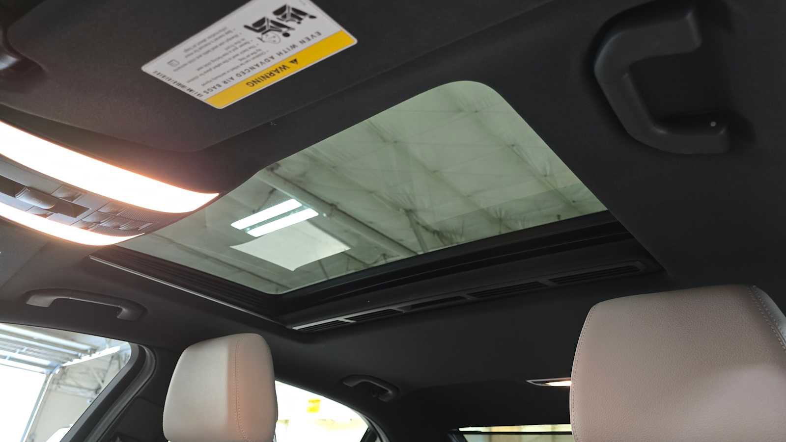 Used 2013 Mercedes-Benz E 350 4MATIC Sedan image 22