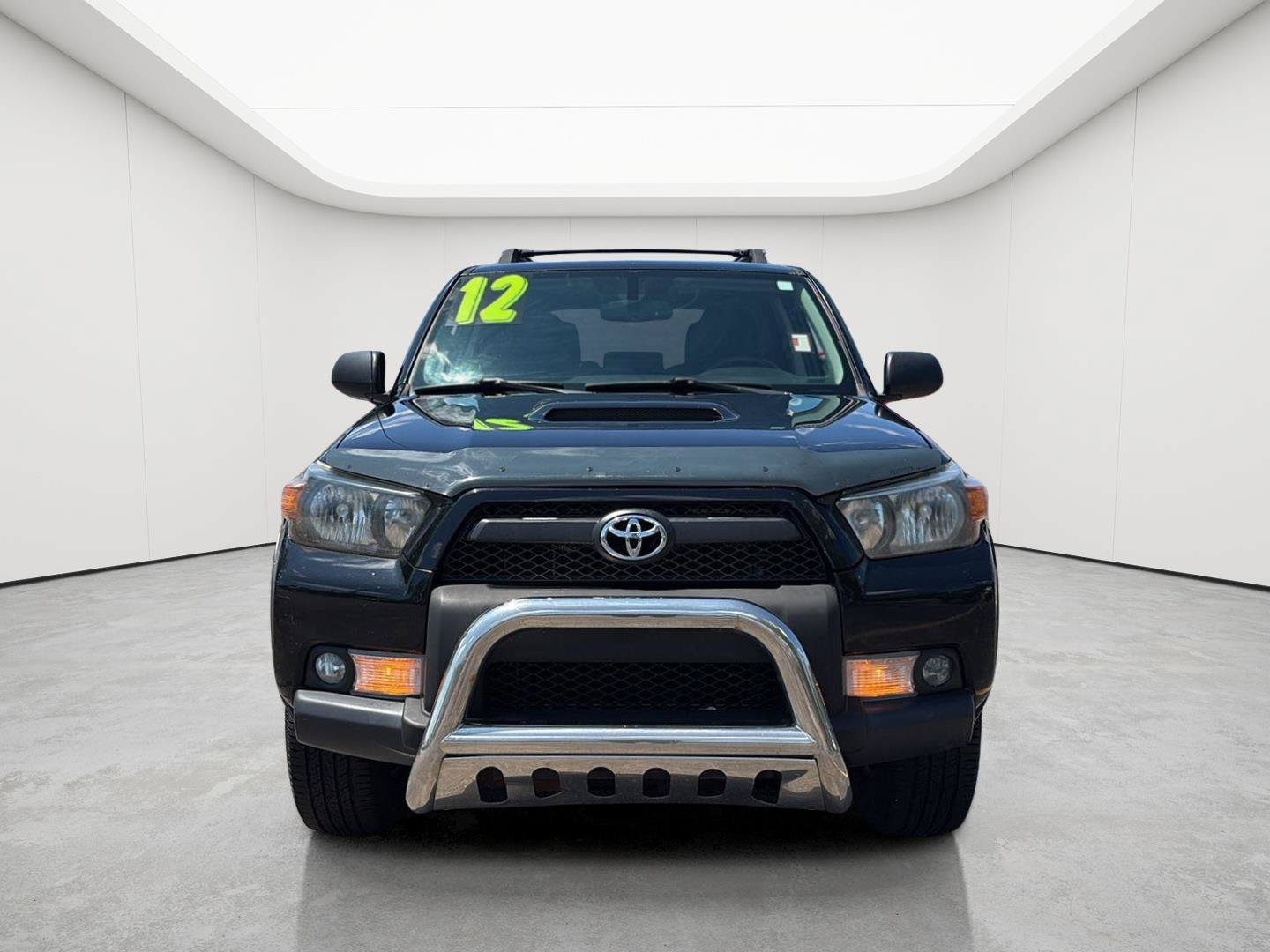 Used 2012 Toyota 4Runner SR5 AWD/4WD image 2