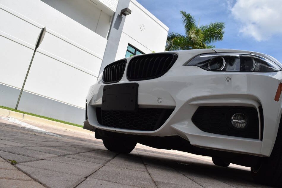 Used 2021 BMW 230i xDrive Convertible AWD/4WD image 13