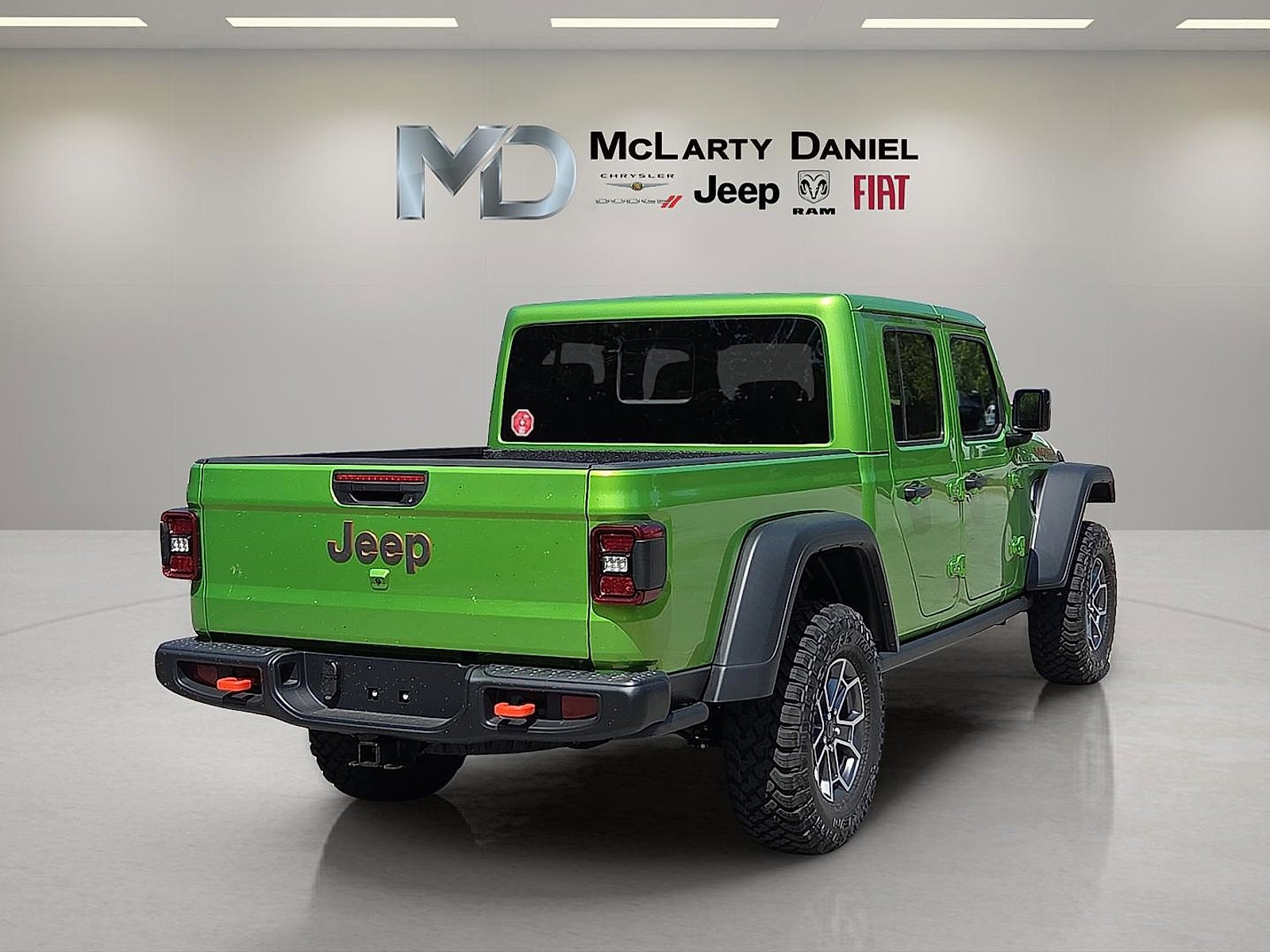 New 2025 Jeep Gladiator Mojave w/ Steel Bumper Group image 5