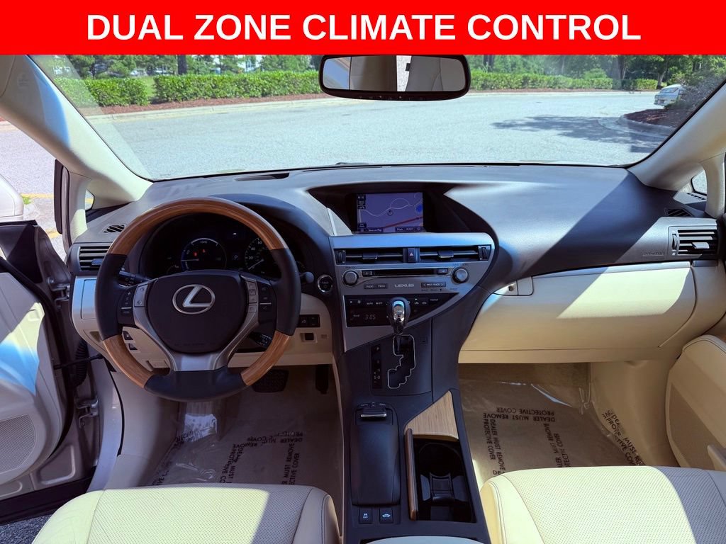 Used 2015 Lexus RX 450h AWD image 11