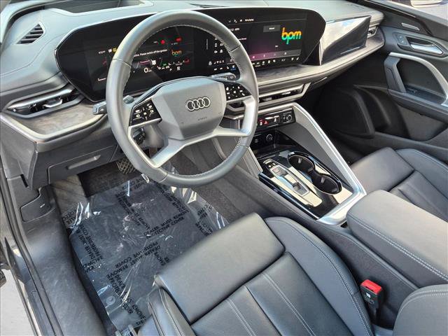 Certified 2025 Audi Q5 Premium w/ Premium Plus AWD/4WD image 9