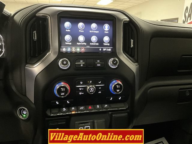 Used 2019 GMC Sierra 1500 SLE w/ X31 Off-Road Package AWD/4WD image 18
