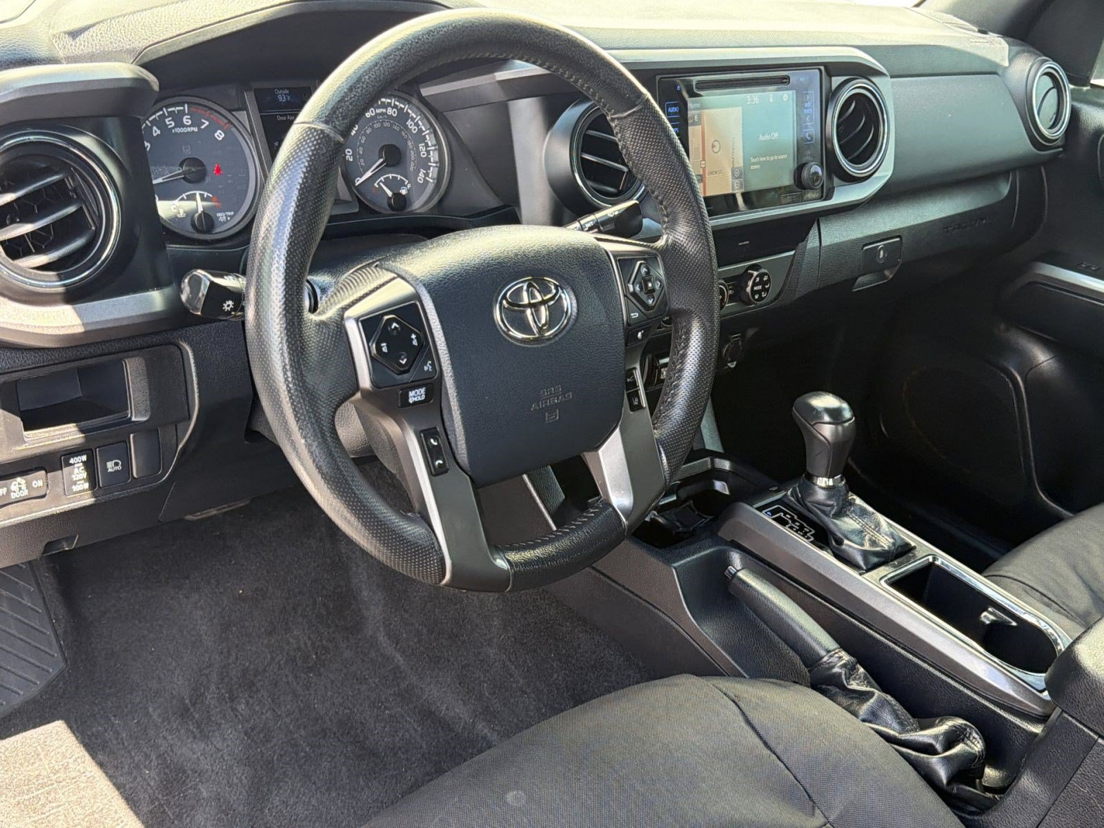 Used 2019 Toyota Tacoma TRD Sport AWD/4WD image 4