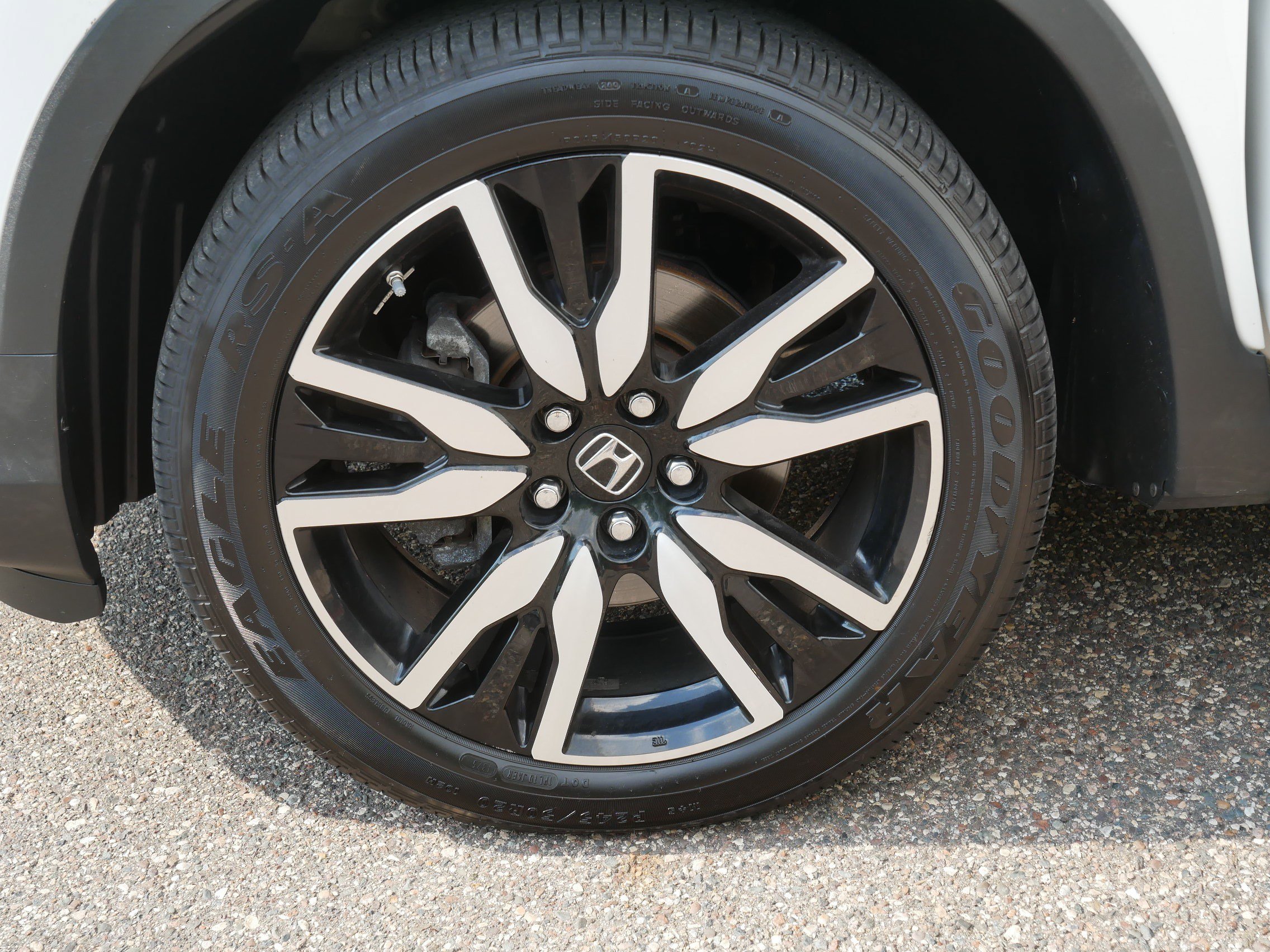 Used 2021 Honda Pilot Touring image 15