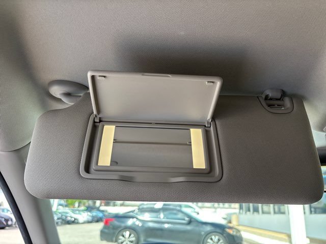 Used 2025 Honda Accord LX image 32