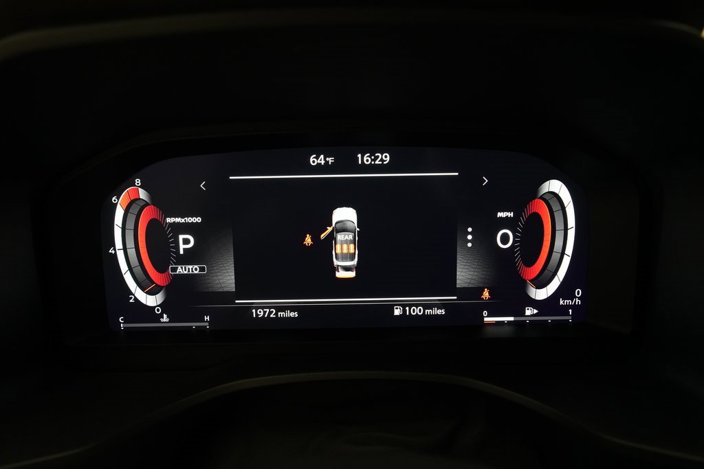 Used 2023 Nissan Rogue Platinum w/ Platinum Premium Package image 2