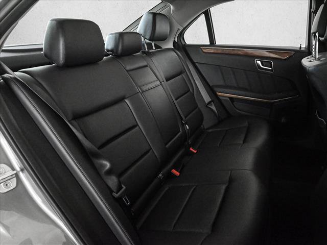 Used 2012 Mercedes-Benz E 350 4MATIC Sedan image 21