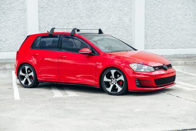 Used 2015 Volkswagen GTI S FWD image 33