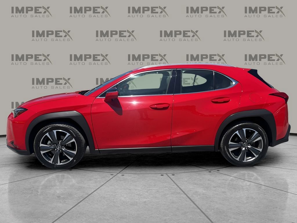 Used 2019 Lexus UX 200 w/ Premium Package image 2