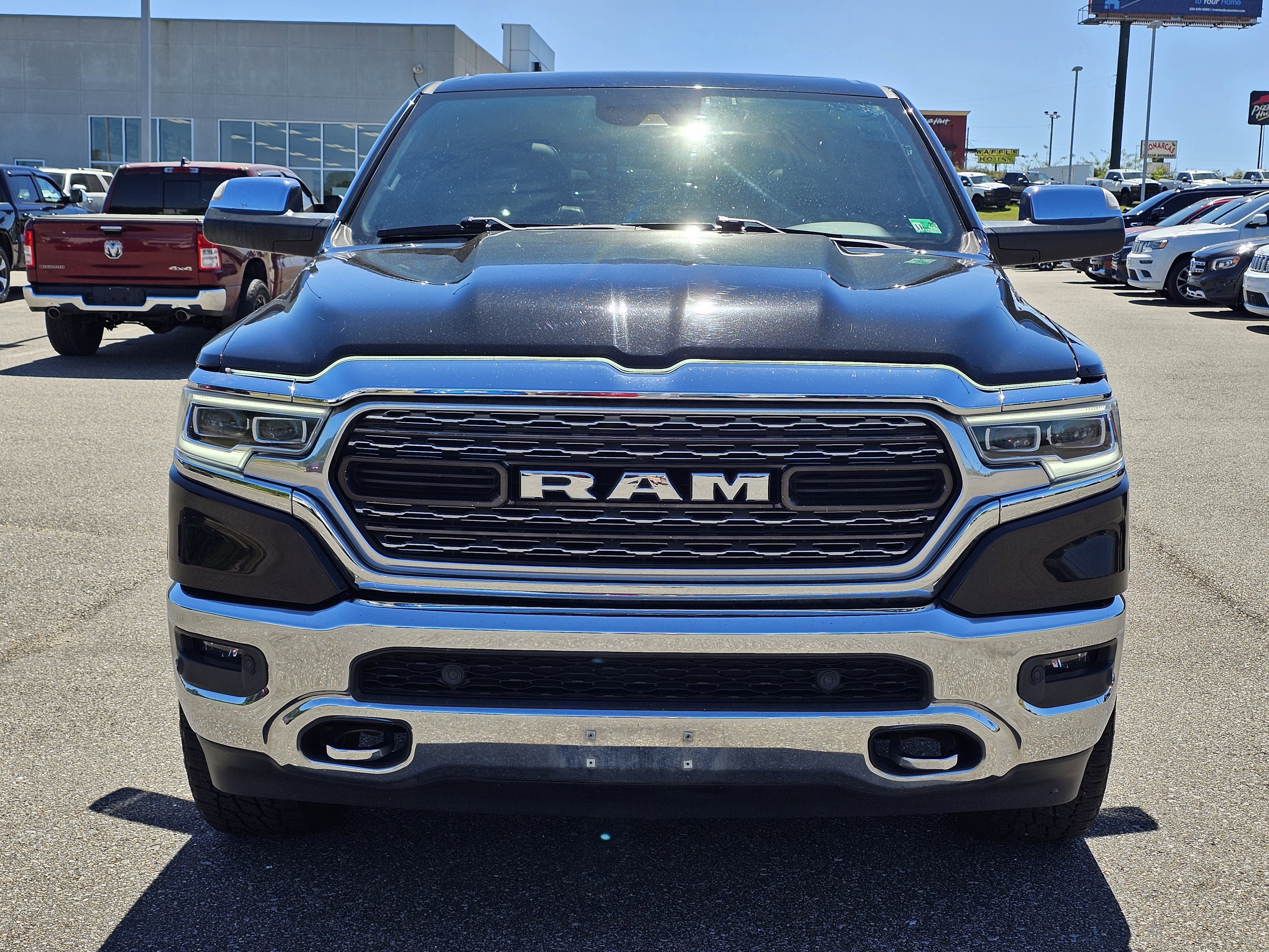 Used 2019 RAM 1500 Limited AWD/4WD image 2