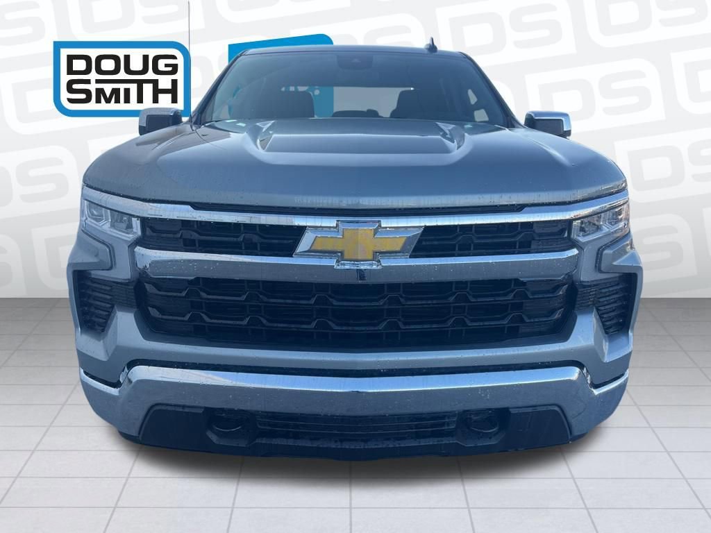 New 2026 Chevrolet Silverado 1500 LT image 2